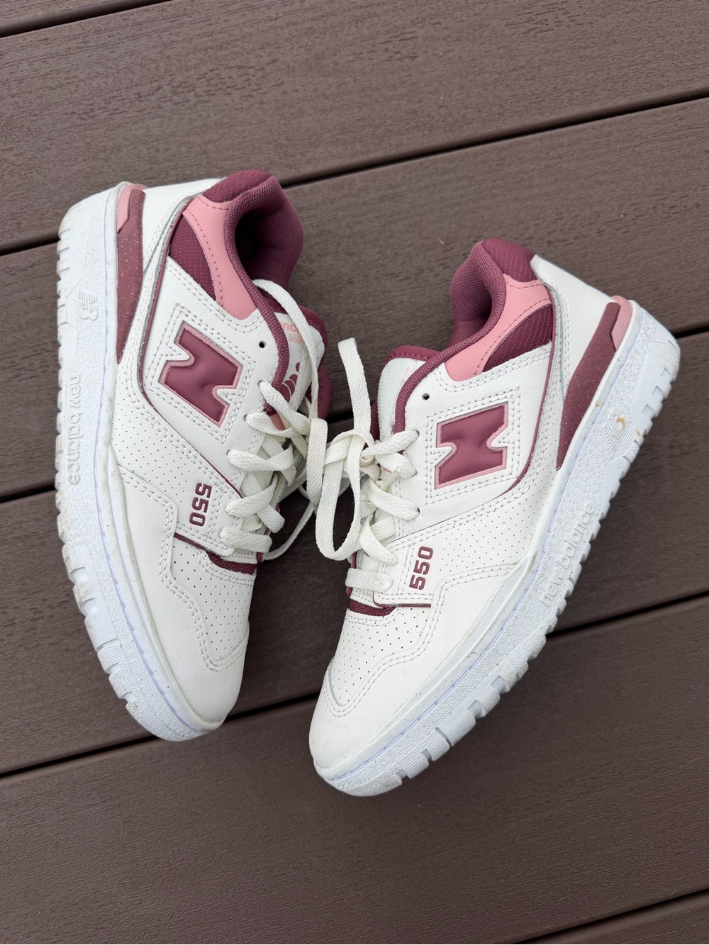 New Balance 550 Maroon Plum Pink White Women's Size 7.5 BBW550DP Retro Sneaker